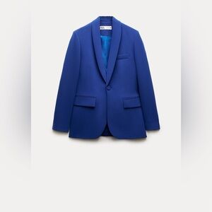 ZARA FITTED TWO PIECES TUXEDO BLAZER SIZE XS & MINI SKIRT❤️❤️❤️